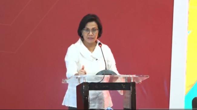 KompasTV's tweet photo. Tahun 2022 Tinggal 2 Bulan dan Uang APBN Masih Rp1.200 T, Sri Mulyani Sebut Harus Dibelanjakan https://t.co/L5BMxBGcR3 https://t.co/X1ItSyVNx9