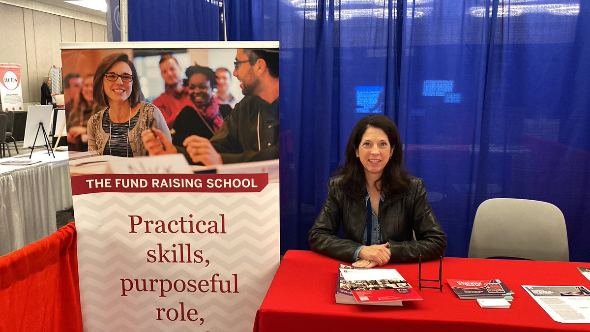 collegemedia's tweet photo. Ann Fitzgerald @acfitzgerald is among the many exhibitors at MediaFest22, helpong nonprofit news groups learn how to fundraiser. @TFRSFundraising  #Mediafest22 https://t.co/XHYyqhFU7O