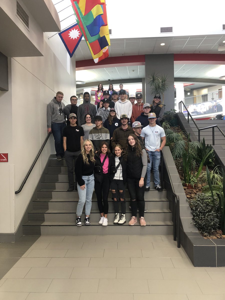 BarrySmithNS's tweet photo. Visited the campuses of Utah Tech and SUU with a group of seniors! Hopefully helps in their upcoming decision making! @NorthSevierHS @SevierSchoolDis https://t.co/KJEK5POPwU