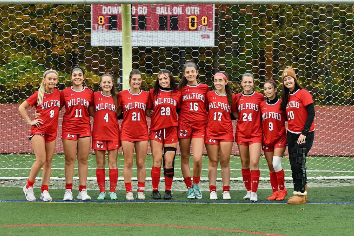 Closed out our season with a hard fought battle with Franklin. Special thanks to our seniors who worked so hard over their soccer careers at MHS. Thank you for your dedication to our program the last 4 years. 
We love you! ❤️🤍🖤

<a href="/HawkNationAD/">Peter Boucher</a> 
<a href="/LauriePinto5/">Laurie Pinto</a> 
<a href="/kacey_young21/">Kacey Young</a>