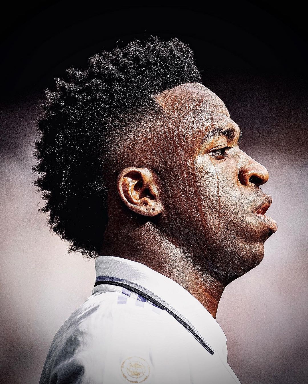 Real Madrid News on X: AS: Vinícius Junior has renewed his contract with  Real Madrid until June 2027. It's done. ✓ t.coBDjrNeGE2k  X