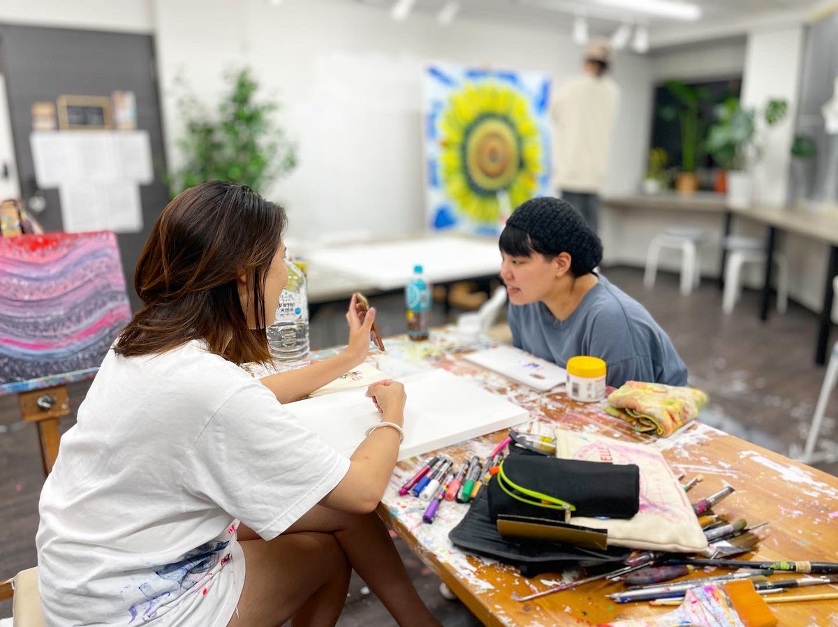 3rdplace_osaka's tweet photo. シェアアトリエ3rdplace
大阪・堺筋本町徒歩4分

🎨汚れをに気にせずのびのび創作

︎︎︎︎☑︎きっとみつかる創作仲間♬
︎︎︎︎☑︎スマートロックで予約いらず
︎︎︎︎☑︎貸イーゼル、ロッカー完備
︎︎︎︎etc

まずは無料見学🆓
毎月第1土曜は無料開放dayもやっております🥳 https://t.co/1HXe6xHeZ3