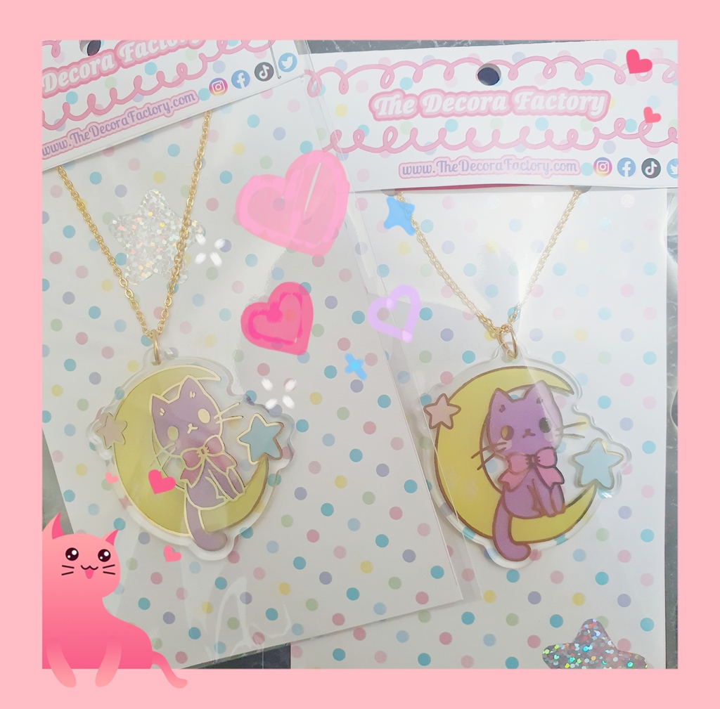 Thedecorafacto1's tweet photo. 😻We'll have Galaxy Cat necklaces available at Brisnova! 🐈️These have gold foil on one side of the design! 💖Limited stock available, find us at Booth 4011!😻
#thedecorafactory #decorafactory #moon #kitty #brisnova #brisbane #jfashion #kawaii https://t.co/CrjNfswN2q