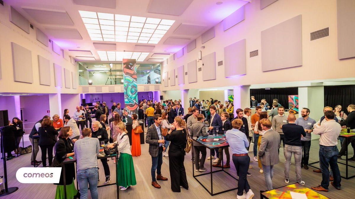 comeos_nl's tweet image. 𝗜𝗻𝘀𝗽𝗶𝗿𝗮𝘁𝗶𝗲 𝗼𝗺 𝗶𝗻𝗻𝗼𝘃𝗮𝘁𝗶𝗲 𝘁𝗲 𝗯𝗼𝗼𝘀𝘁𝗲𝗻. 🎆
Dat was het doel van de 𝗜𝗻𝗻𝗼𝘃𝗮𝘁𝗶𝗼𝗻 𝗧𝗮𝗹𝗸𝘀 van Comeos voorafgaand aan de #Mercuriusprijs 2022. En of we geïnspireerd werden! /1