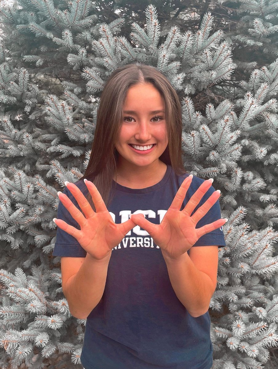 lillyreuscher's tweet photo. I am so blessed to announce I have verbally committed to play D1 soccer at Rice University! I would like to thank God, my family, coaches, teammates, and friends! A special thank you to @RiceBrianLee @TravisCurson @MeganKinneman for giving me this opportunity! 🦉 #goowls👐 https://t.co/KiTHiXEjjW