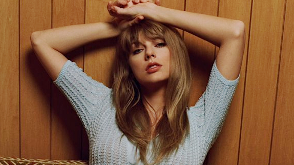 Taylor Swift numéro un des ventes avec 'Midnights' : une première en France ! chartsinfrance.net/Taylor-Swift/n…
