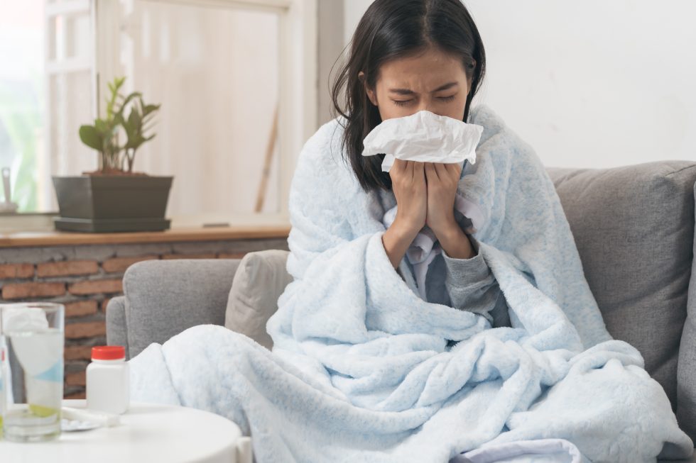 MercyGraceAZ's tweet photo. With the fall season upon us, the cold and flu season is upon us too. Read on for some tips on dealing with the common fall cold so you can get back to normal much faster. https://t.co/wBUJI8kHtm https://t.co/aGRG09AfSq
