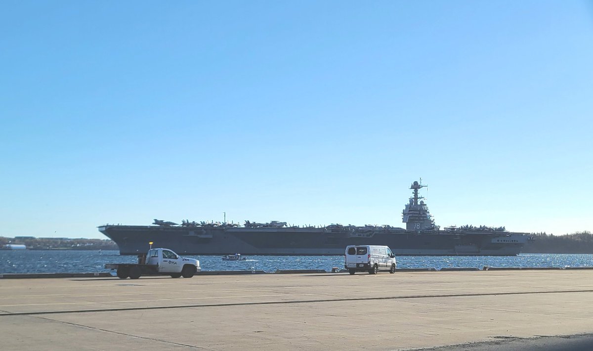 #Warship78 arrives for her first port visit in #Halifax !