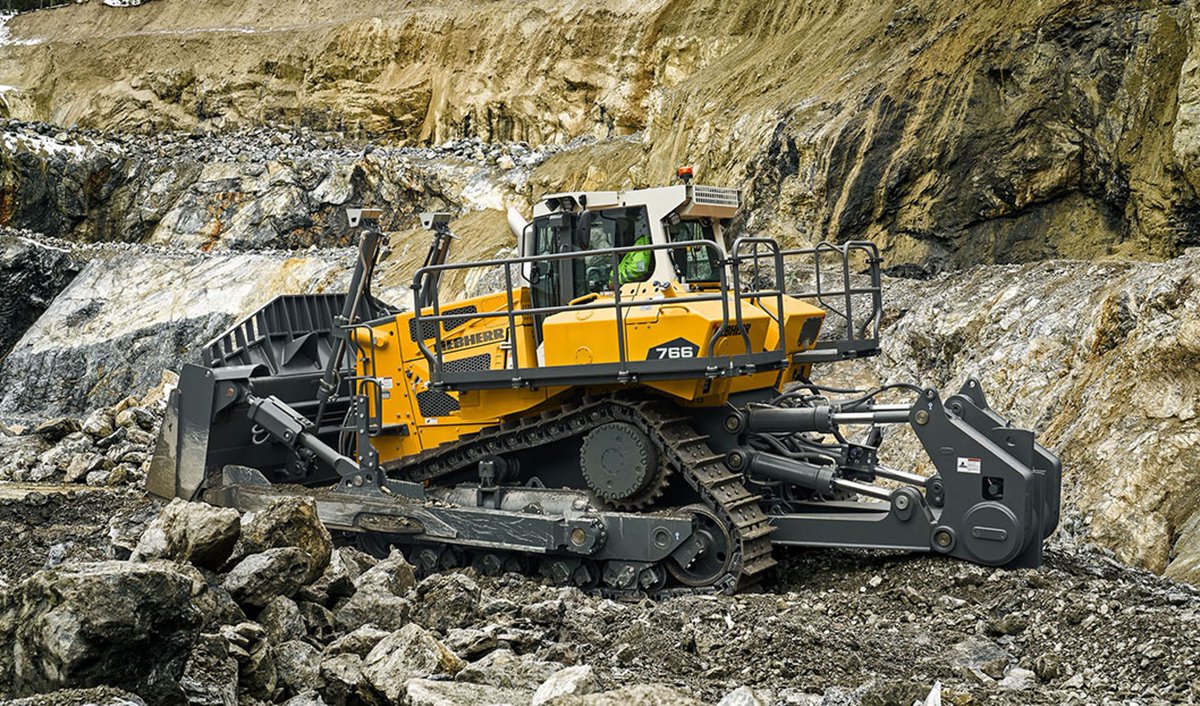 Rental has a new #Liebherr PR 766 Generation 8 dozer arriving in November.

To hire this economical machine that has incredible pushing and ripping power, call:

S. England: Sarah 07850914449
C. England &amp; Wales: Gareth 07701316004
N. England &amp; Scotland: Peter 07780188751