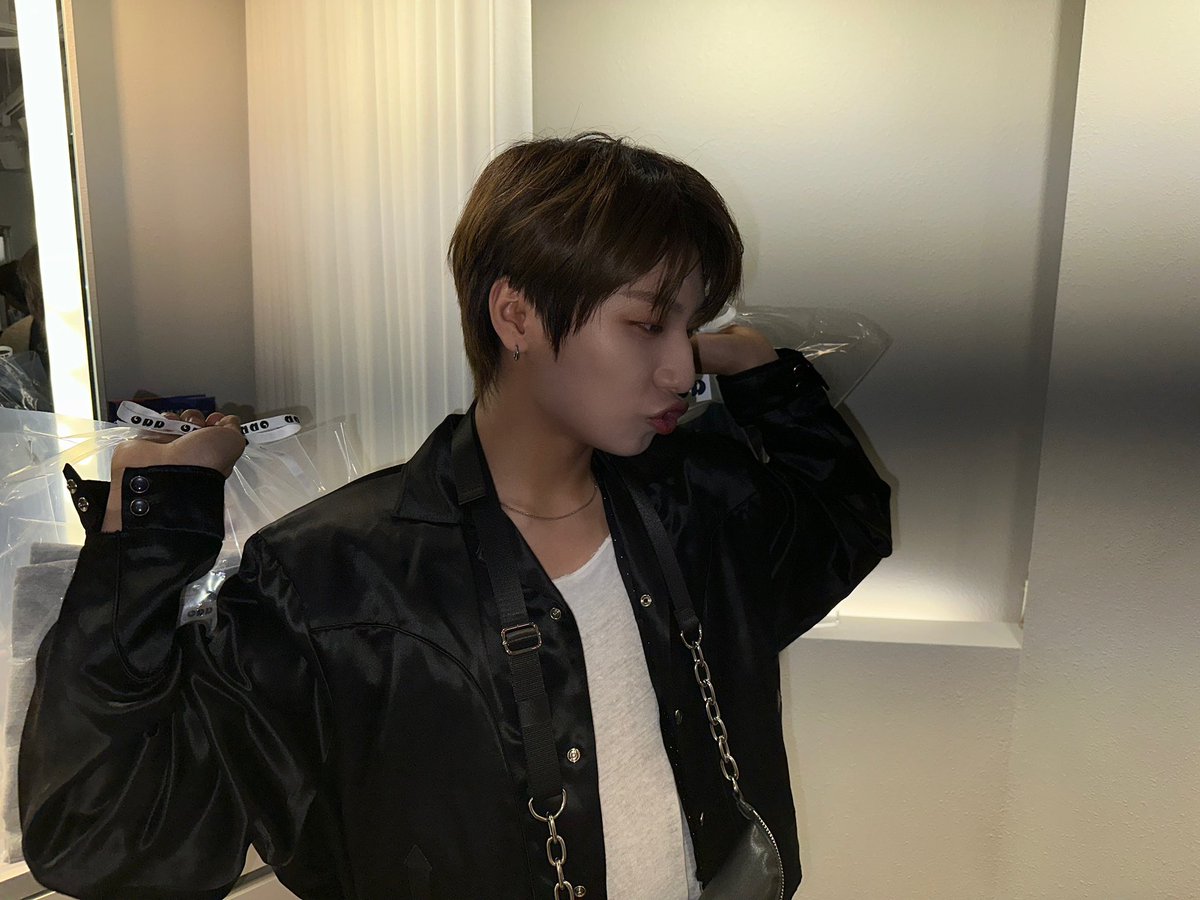 [📷][#WOOJU_RAID]
🐈‍⬛_#화려해👒

#블리처스 #BLITZERS #우주 #WOOJU