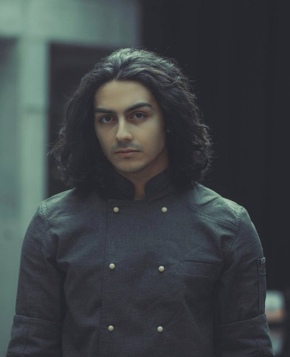 یعنی واقعا انقدر بی ناموس اید؟
مادرشون رو امشب خودم میگام همشهری ها بیاید
پشت هم باشیم 🥲👊
#مهسا_امینی 
#اراک