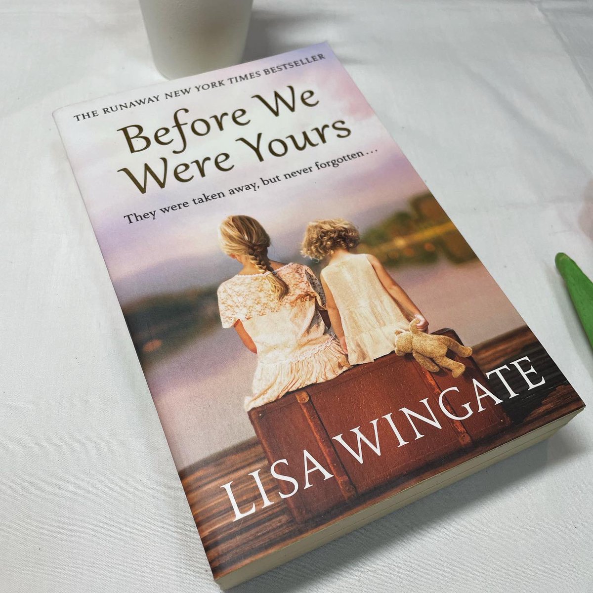 kinobooks_'s tweet photo. 📚 Before We Were Yours
by Lisa Wingate 

🌟 สภาพดี

✔️ ส่งต่อ  275.-บาท
ค่าส่ง 30 บาท

 #หนังสือมือสอง #นิยายมือสอง #หนังสือภาษาอังกฤษ #นิยายภาษาอังกฤษ #ฝึกภาษาอังกฤษ #ภาษาอังกฤษ https://t.co/UnhPWiue19