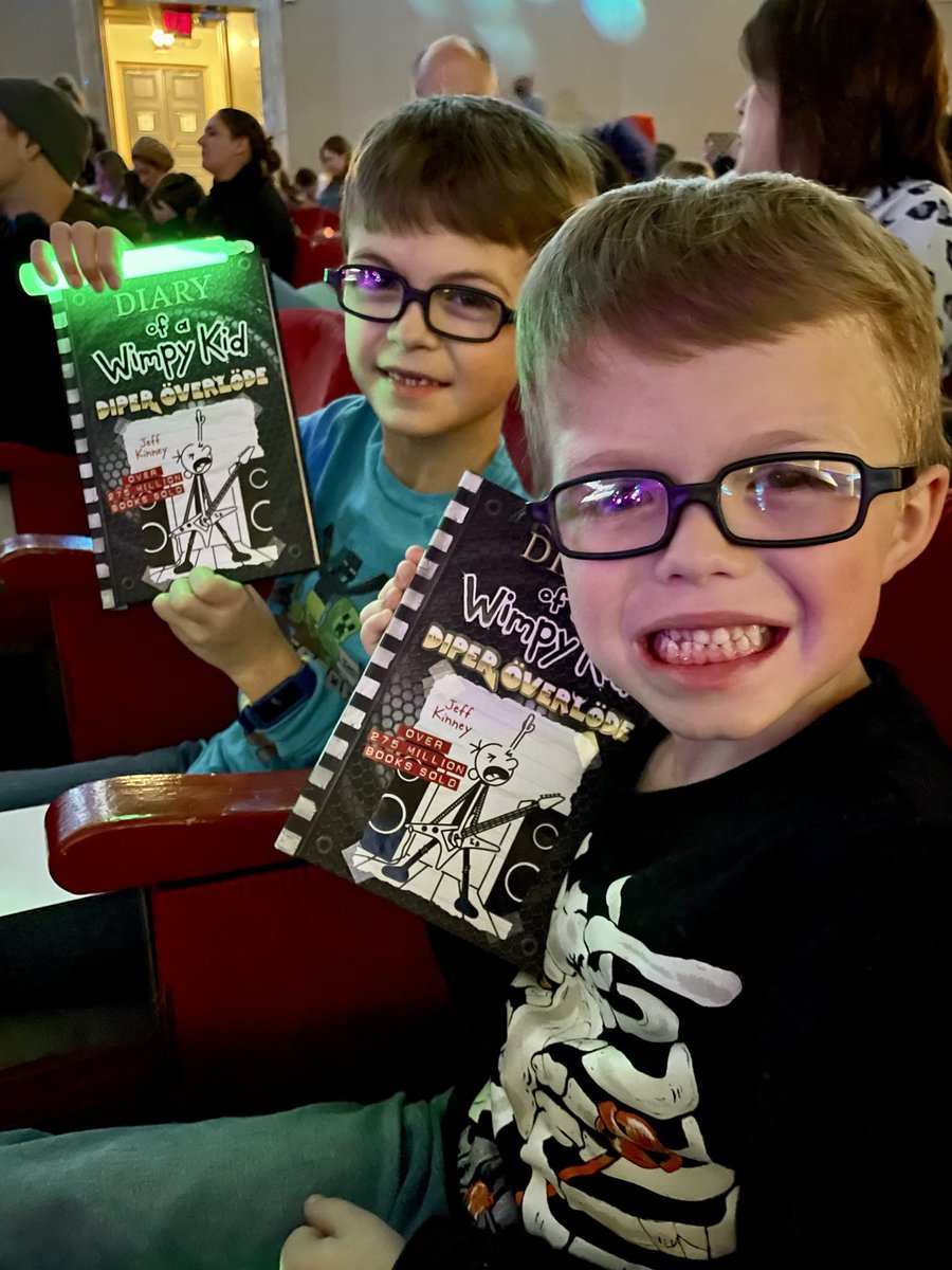 BarretReads's tweet photo. Jeff Kinney was in the Ville last night!! So excited to for his new book release! I have some in order for you Barret!! #onthehill @barretjcps https://t.co/MNEmvO4SJz