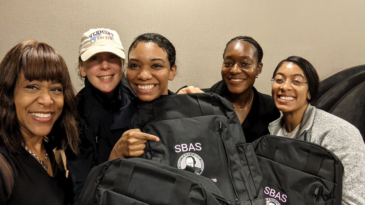 CarlaPughMDPhD's tweet photo. @adora_moneme @surgical_health @SocietyofBAS Two top notch Surgical Departments @pennsurgery @OhioStateSurg jumpstarting Allyship in Action through the #SBASBackPackChallenge in the same week!! Super exciting!!!
Thanks Adora for being there in the very beginning!! ππ½ππ½
@SocietyofBAS @LizMDeJesus @KaroleCollierMD & KelzMD https://t.co/FgIPE4actZ