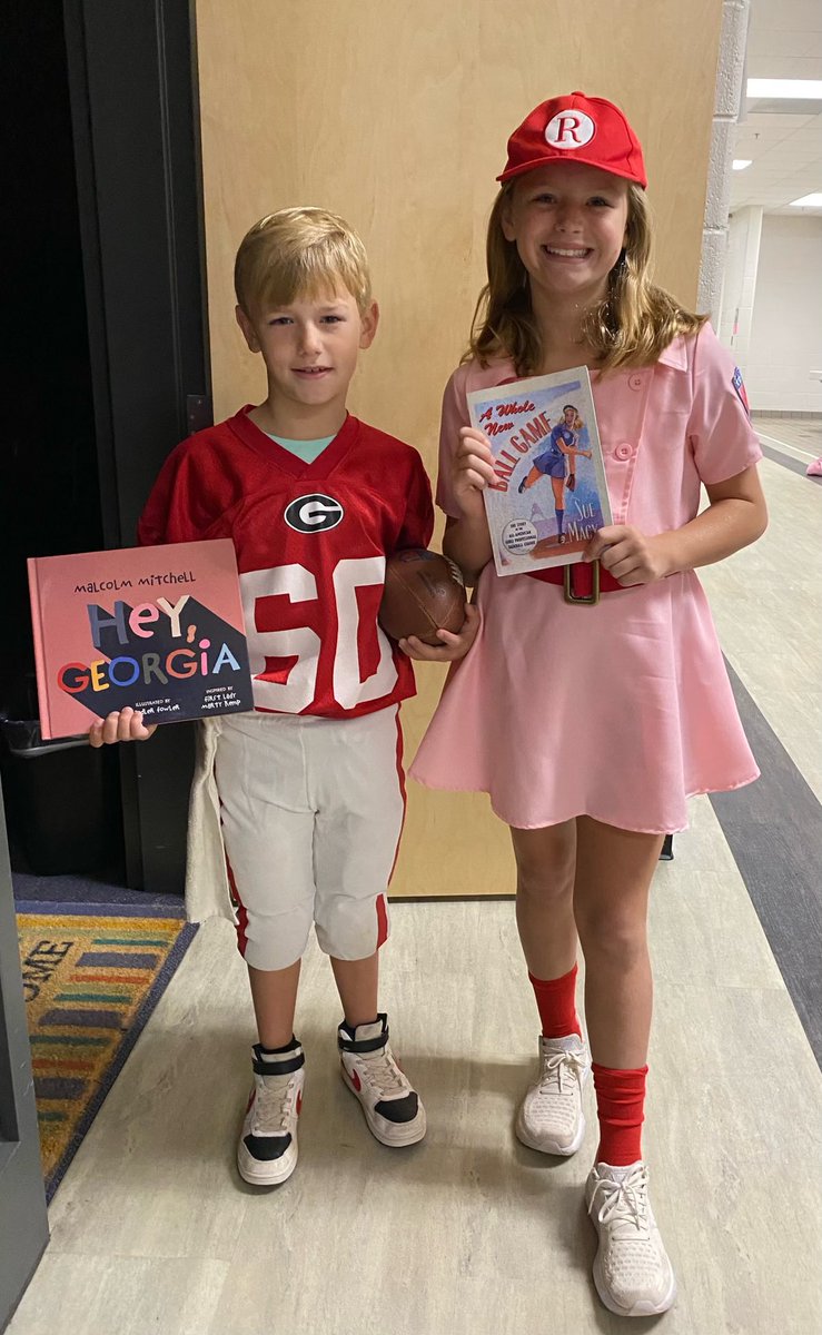 Awesome to see @ReadWithMalcolm’s “Hey Georgia” book in the Story Book Parade at one of our great elementary schools! Thanks for all you do to inspire young readers across our state! 📖❤️🪓 #gapol