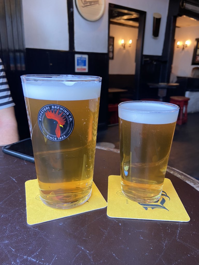 A pub I haven’t been to for ages - <a href="/Snickleway/">Snickleway</a> - pint and a half of Yankee <a href="/RoostersBrewCo/">Rooster's Brewing Co</a> #pub #beer <a href="/PintsBeauty/">Pints Of Beauty</a> <a href="/PintsDrank/">Pints Drank</a> @Perfect__Pints