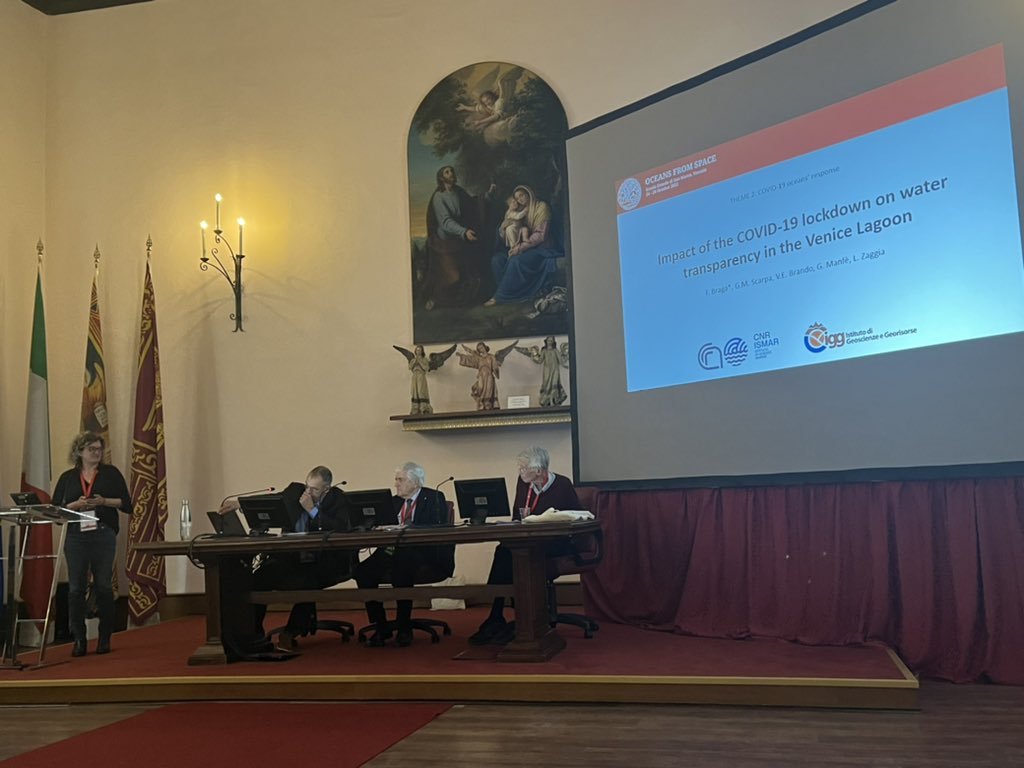 VittorioBrando's tweet photo. Last day of the Oceans from Space conference. @FedericaBraga_ reminded us the “Impact of the #COVID19 lockdown on water transparency in the Venice Lagoon” using @CopernicusEU #Sentinel2 imagery. #OfSV https://t.co/fvX5OS0HJ8