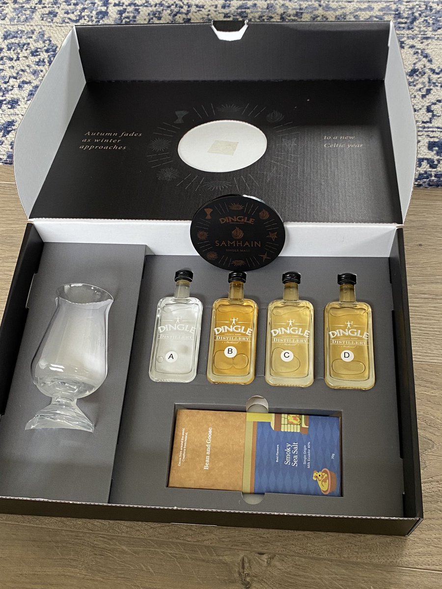 jimlynch62's tweet photo. Delighted to receive Dingle Samhain Whiskey tasting pack.Looking forward to the tasting.Thank you ⁦@Fay_Coull⁩ ⁦@dougleddin⁩ ⁦@DingleWhiskey⁩ https://t.co/zmJua5aTQ9