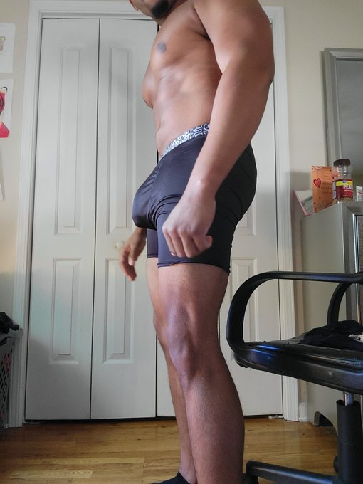 https://t.co/jkeZJeXc88 #1 Masturbator 🍆💦 https://t.co/uPFc9iD0V5
