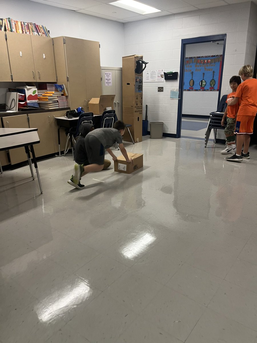 ash_herman0628's tweet photo. Investigating force and motion!! @HCPSElemScience @WeAreHAEST @doby_elementary https://t.co/q0G8n4QoQJ