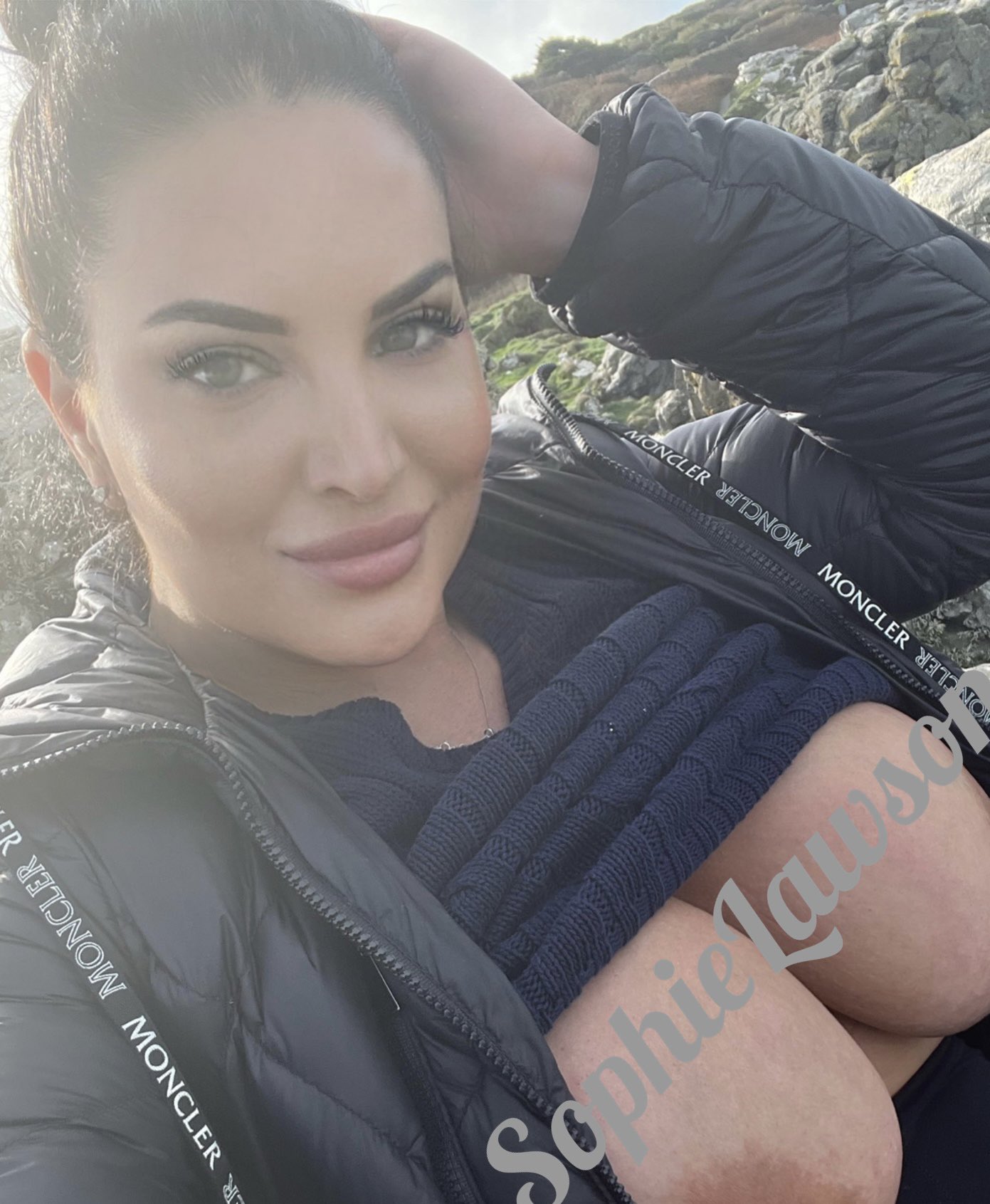 Sophie Lawson: Trending Youtube Content - ympu6o9