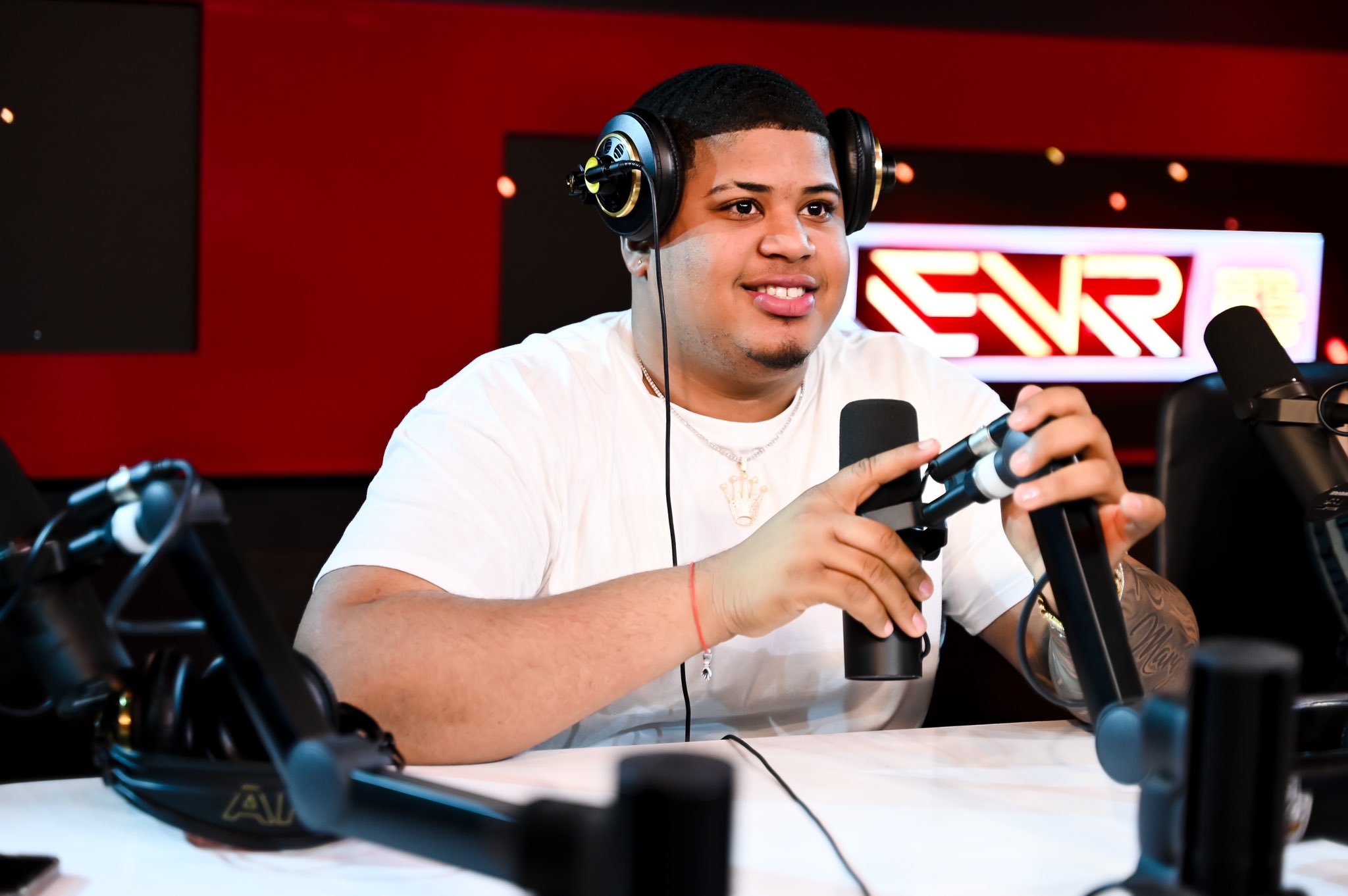 Esto no es radio on X: "Elvin MVP, el creador de la popular frase “Fuap,  adivinen” se desahoga y acusa a varios influencers de que querer robarle la  autoría y plagiarlo. Detalles
