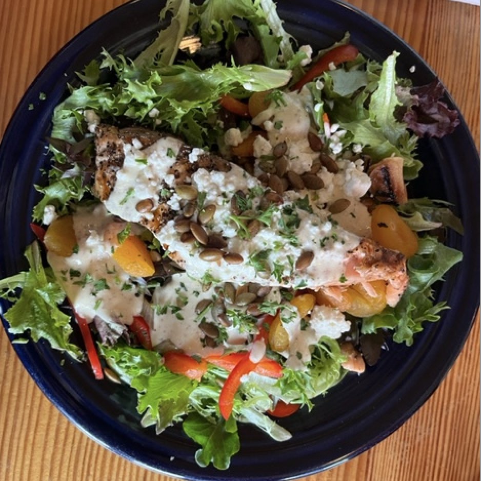 marnicpatterson's tweet photo. It’s #foodiefriday and we’re at #tortugaslie in #nagshead enjoying a salmon salad. 

#tortugaslieobx #welovetortugaslie #obxrestaurants #outerbanks #outerbanksnc #outerbanksnorthcarolina #nagsheadnc #obx #obcnc #iloveobx #obxnow #obxlife #visitnc #travelwritersuniversity #ifwtwa https://t.co/b07MR7cEen