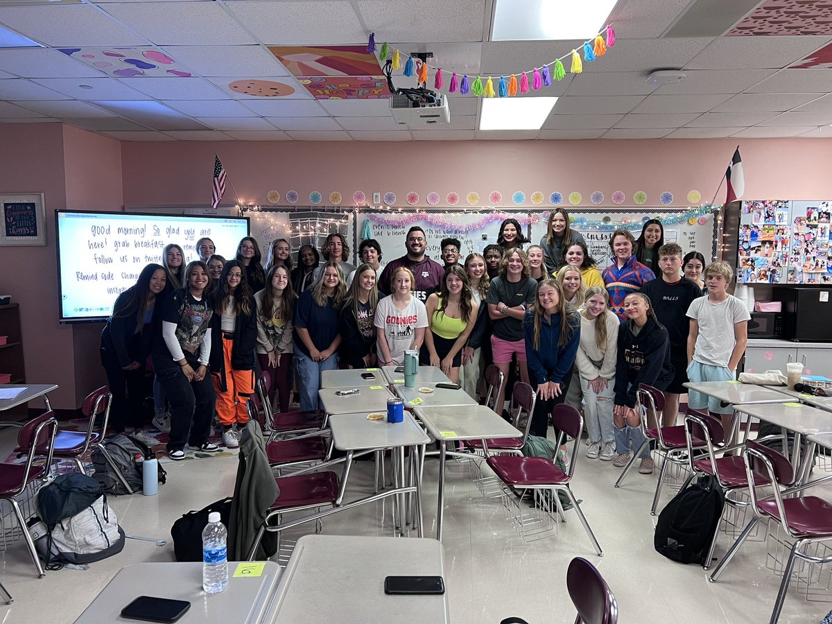 KCentralFCA's tweet photo. Despite the rain, these awesome kids showed up to hear how sweet our Jesus is! Thankful for the opportunity to get to know the hearts of these kids! What a true blessing! 🙌🏼🤍 @KellerCentralHS @KCentralFCA #LoveGodLoveOthers https://t.co/Nf6zvmmfA9