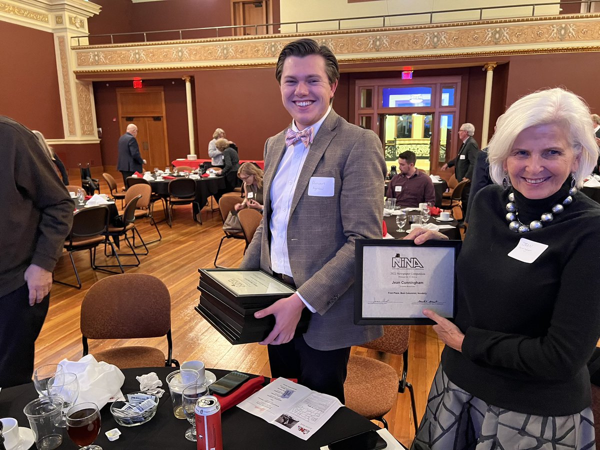 dmbrown_tboy's tweet image. Yesterday was the @NINA_for_news award’s ceremony. I won my first journalism awards for my coverage of Black Evanston and Evanston’s reparations project with @EvRoundTable! I won first place in Best Personality Profile, Best Coverage of Social Issues and Best Video! 🕺🏾