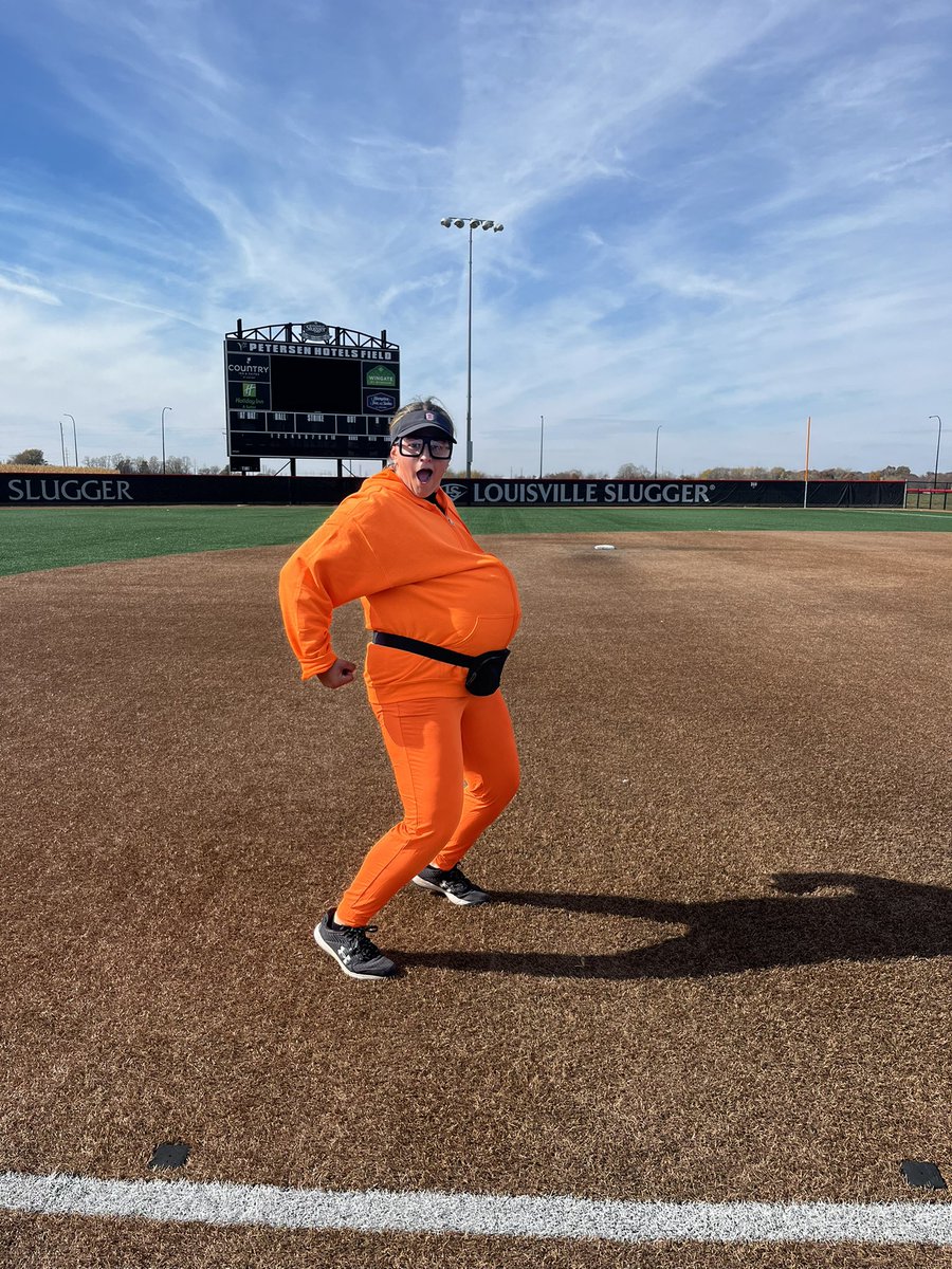 BradleySoftball's tweet photo. The 3 finalists! 
VOTE BELOW⬇️ https://t.co/uRw3wiYzHf
