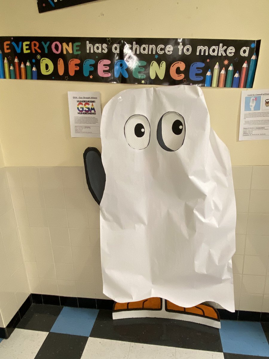 StonehamSuper's tweet photo. SCMS showing school spirit today! https://t.co/2hJLSVtXWF