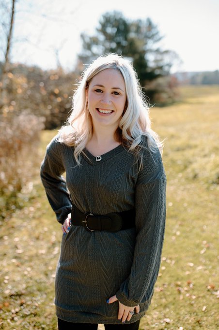 Happy Friyayyyy everyone 😊 https://t.co/zu6Lnmr4kq