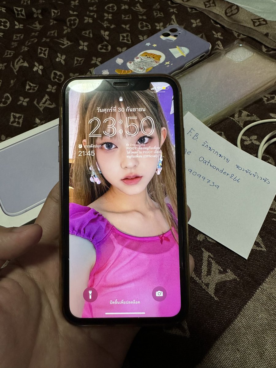 Khowoat_SUGA's tweet image. #Phone11 64 GB ศูนย์ไทย

11,000 บาท

สภาพสวยติดฟิล์มตลอด เอาไปติดใหม่สวยๆเลย ไม่เคยร่วง ไม่เคยหล่นใช้งานเอง
ไม่เคยซ่อมตัวเครื่อง จอแท้มีทรูโทน
ไม่ติดล็อค รีเซตได้ตลอด
สแกนหน้าได้ปกติ ใช้งานปกติ
สุขภาพแบต 86% แท้เดิมๆ
อุปกรณ์มีสายชาร์ตกับเคสให้ค่ะ
มีกล่องมีใบเสร็จ
#ขายไอโฟนมือสอง