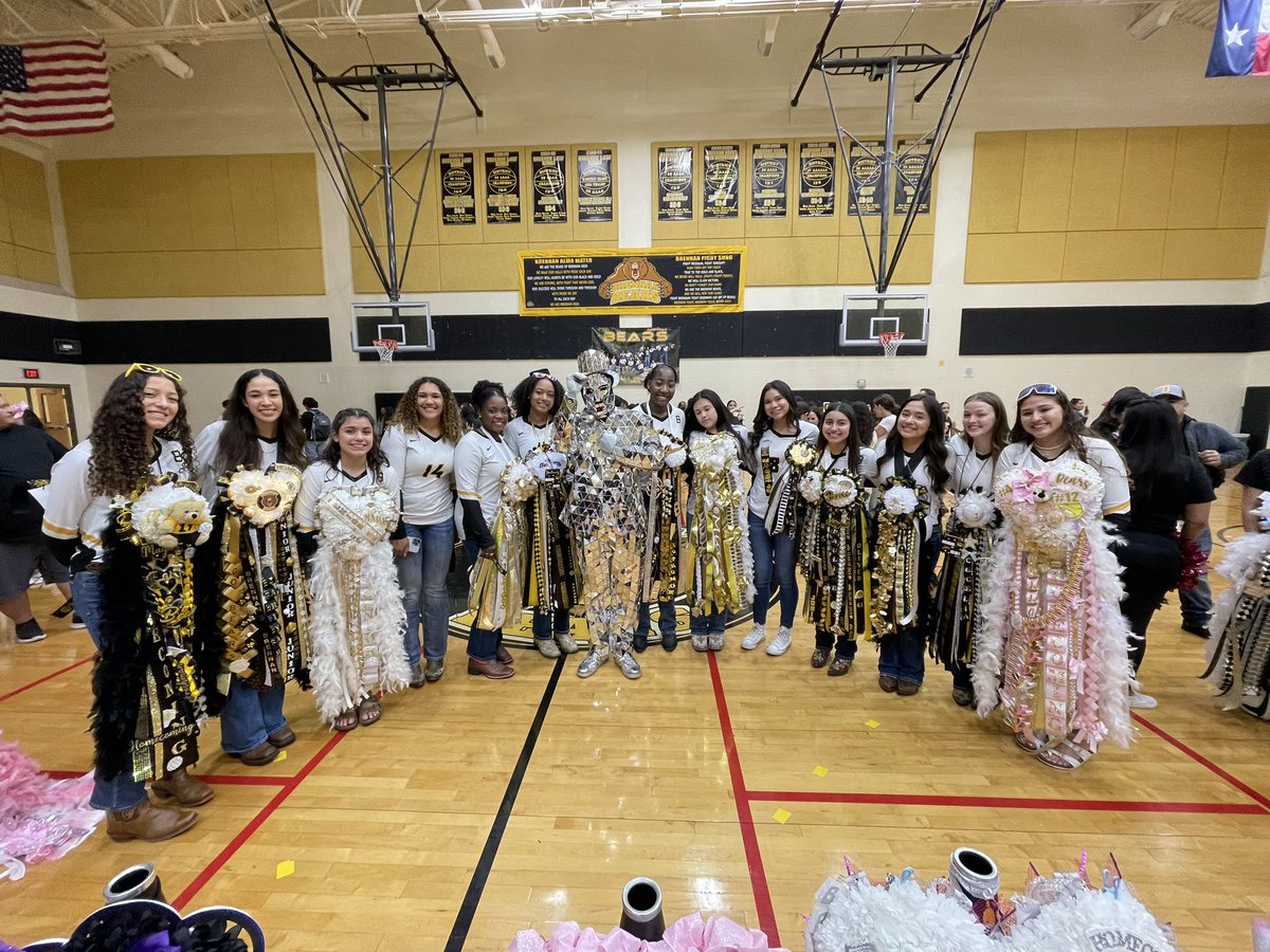 Brennan Volleyball tweet media