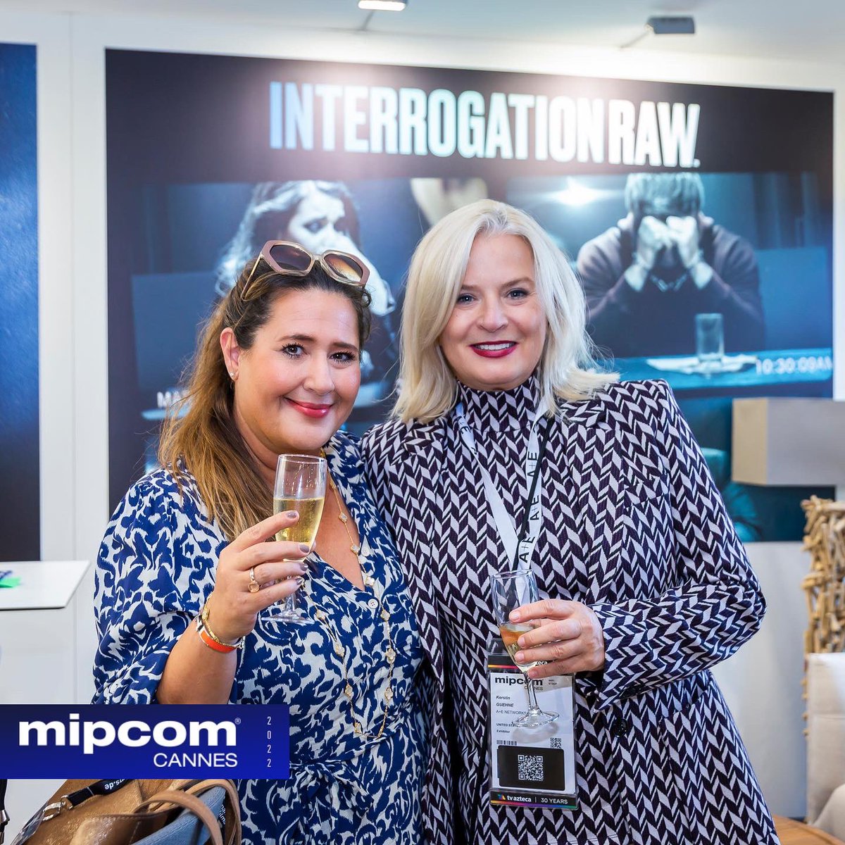 AE_GlobalMedia's tweet photo. Cheers to a successful #MIPCOM 2022! Kudos to our awesome Global Content Sales team, who spent a productive week in Cannes connecting with friends old and new and showcasing our premium content to prospective partners worldwide. Great job, everyone! #MIPMARKETS https://t.co/oq6xz8FCpL