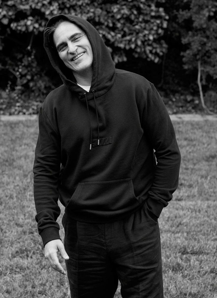 Happy birthday to the one and only JOAQUIN PHOENIX!!!! HAVE THE BEST DAY EVER BABY!!!!         