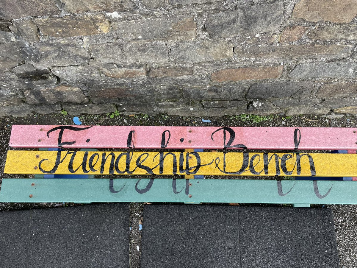 TerraceRoad's tweet photo. Our School Council pupil voice group have made their first positive change to school life. We now have Friendship Benches in both yards; if you’re feeling lonely then take a seat and someone will come and cheer you up! #TRPpv #TRPethel https://t.co/JyXiaR46tV