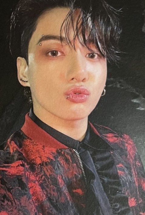 wtb lfs jungkook photofolio rpc noot noot dm ur offers po pls HND KO KZ ALAM YUNG NAME BASTA ITO