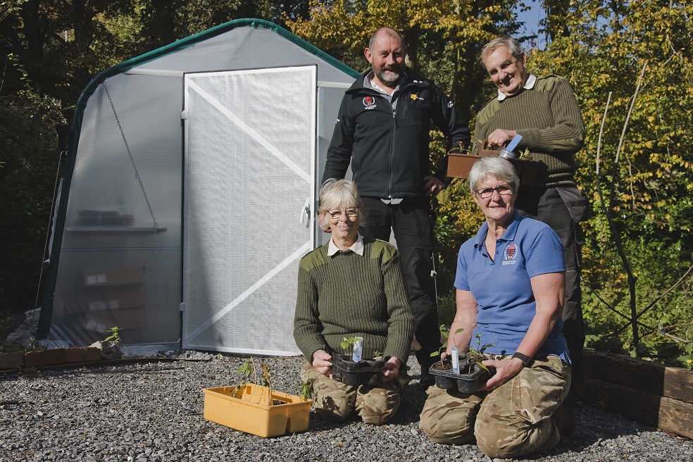 Criw Craggy, Friends of Craig-y-nos Country Park, have a new polytunnel for their community garden. 📰 ➡️ bit.ly/3NgYxCT #FundFriday #SDF