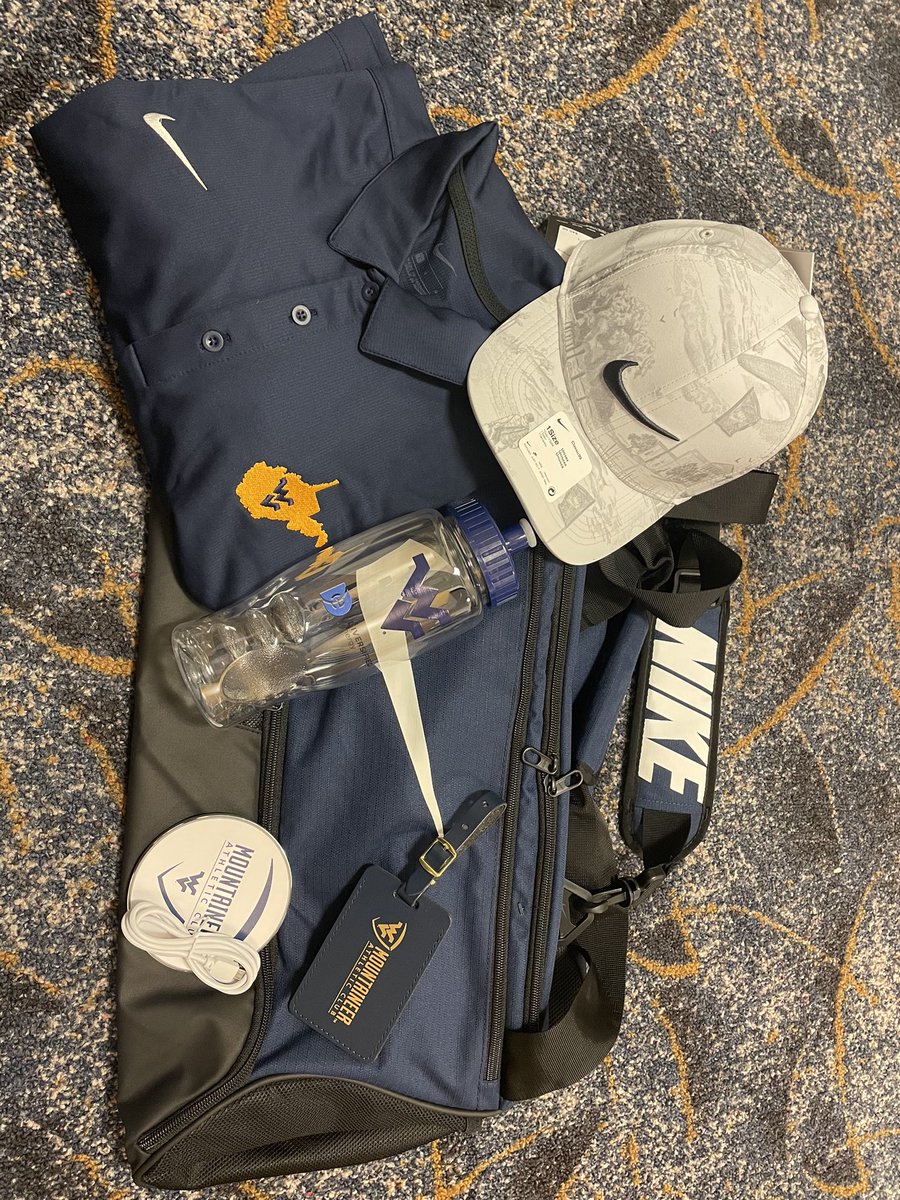 It’s time for a #MACDonorWeekend giveaway! Want to put in your name for a WVU gear bundle? 

1️⃣ Be sure you follow us
2️⃣ Retweet this!
3️⃣ Comment below!

We’ll announce the winner later on today!