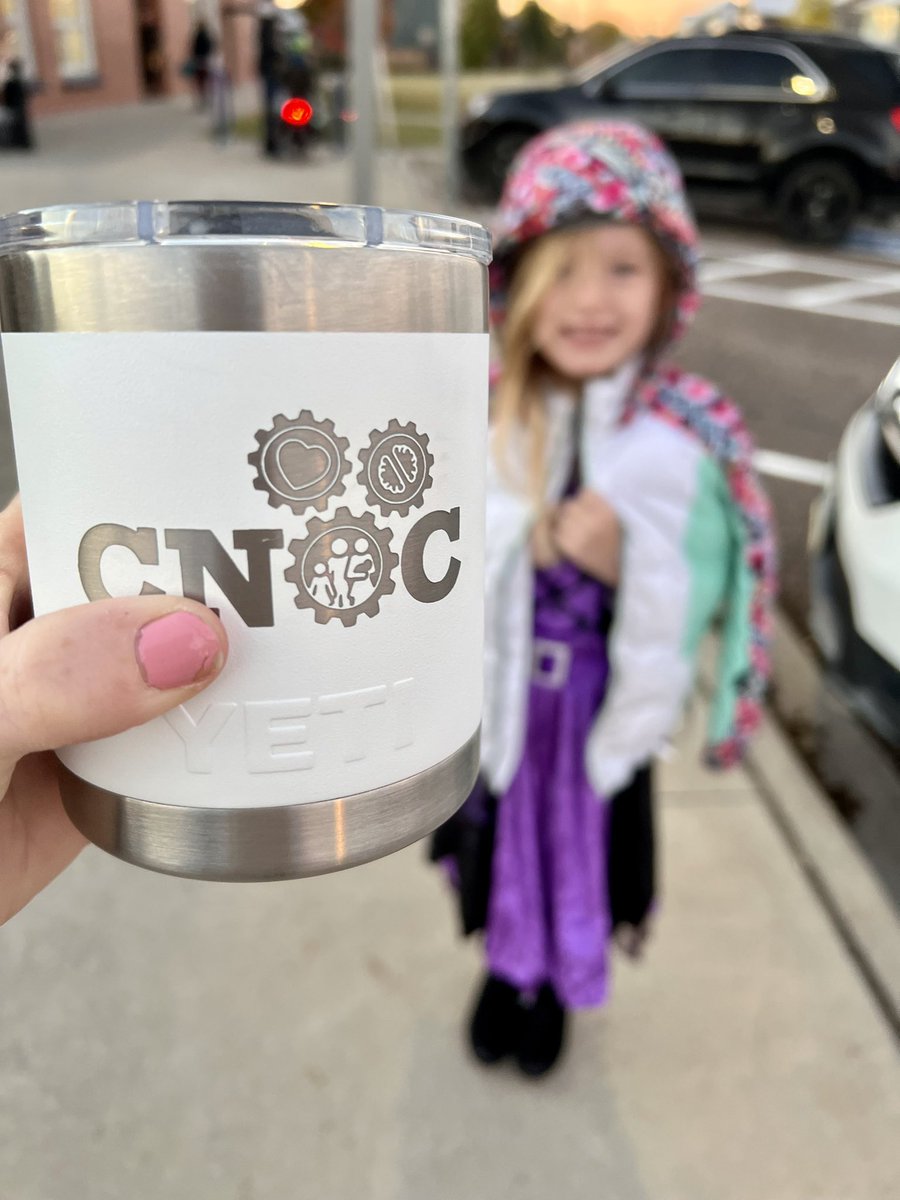 Rocking my @CardiacNeuro mug at school drop off this am! #CNOC2022 lives on 😎☕️ @TomMillerCNOC @DrAdamCassidy
