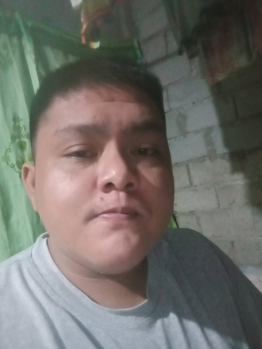 chestermaclang's tweet photo. 🥸😶‍🌫️ https://t.co/XVobNpwzGB