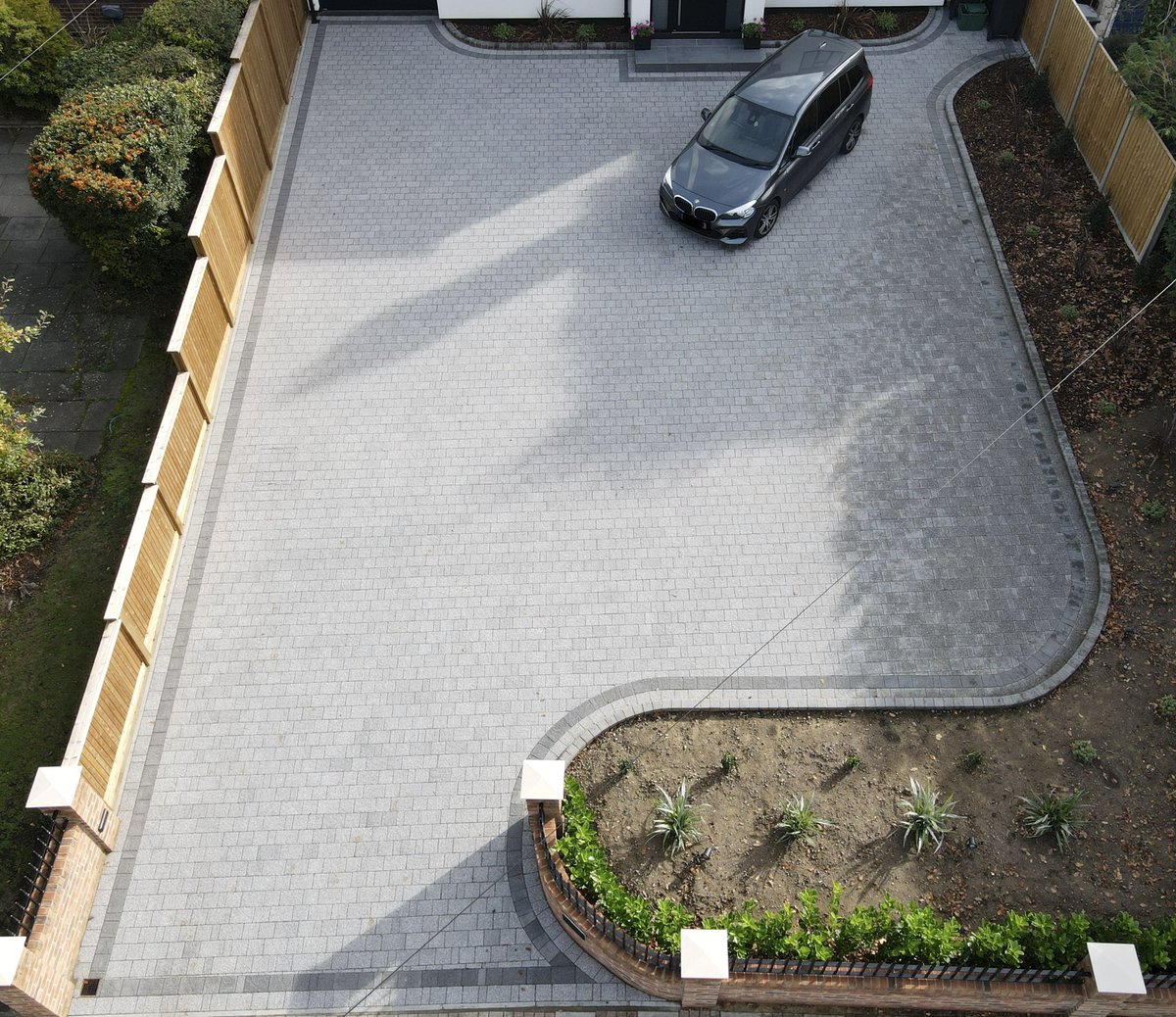 Paramount Paving tweet media