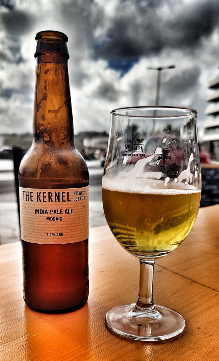 Drinking a Mosaic IPA from <a href="/kernelbrewery/">Kernel Brewery</a> down at #TQbeerworks.

Have a good weekend!

#ipa #torbay #BeerTwitter