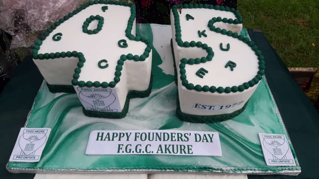 FeggicollaA's tweet photo. Hooray!! Happy Founder’s Day Feggicolla!

45 years ago today our dear school was founded. 

As alumnae we are proud to see the school still in existence and graduating students who are going into the world to achieve great things.
Congratulations to us all. 

LONG LIVE OUR SCHOOL https://t.co/2gAgQRpCMR