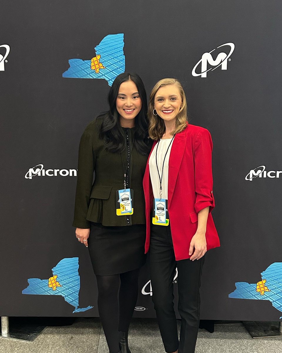 MadisonMooreTV's tweet photo. I still can’t wrap my head around what an incredible day yesterday was! 🤩 

It was an absolute honor and privilege to cover my first presidential visit on such a historic day for CNY and to do it alongside the amazing and dedicated @NewsChannel9 team! 🇺🇸💙 https://t.co/dnRgRVlcN6