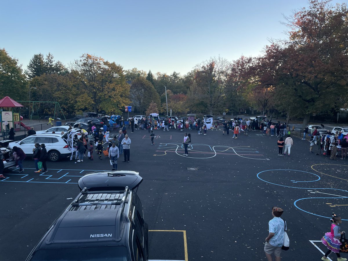 Mrs. Ippolito tweet media