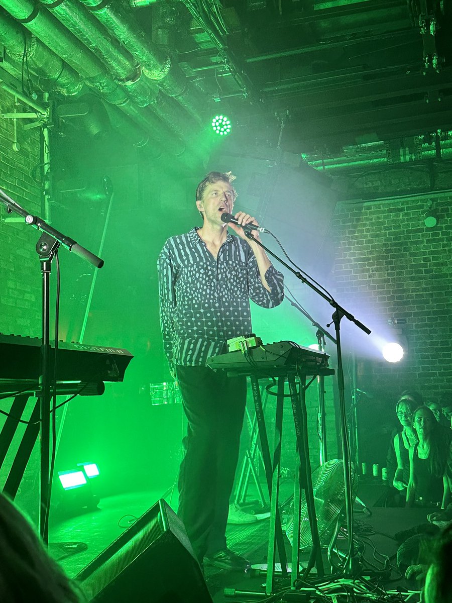 Dr.NO aka Dr. Disco tweet media