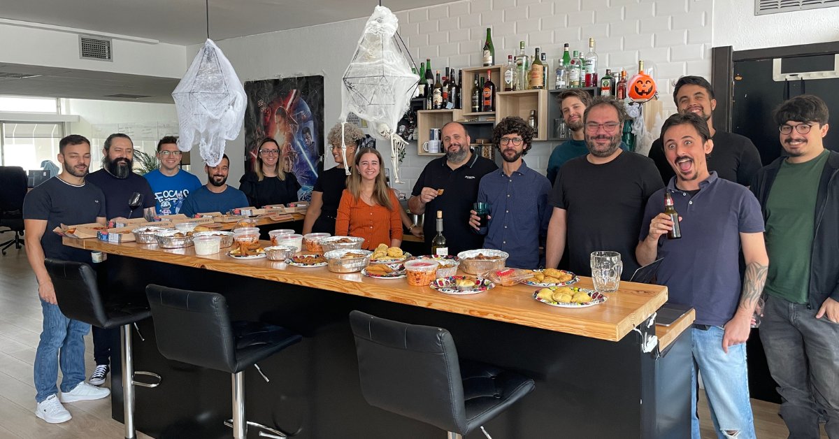 TeamCloudoki's tweet photo. The annual Halloween party is a favorite event for our team members 🎃
Today, our office is relaxing while we take part in a variety of games, activities, and-most importantly—pizza.
#Family #Halloween #Cloudoki https://t.co/pUL7IgMhsk