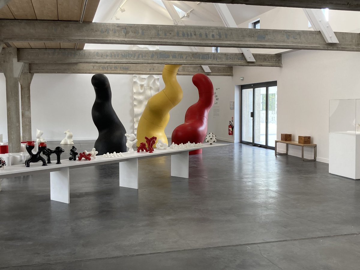 NermonSophie's tweet photo. « Les registres du jeu » , magnifique et surprenante expo #simmonet #jeu #modularite #ludicite à #Tannerie #Amilly #montargis 
Lieu d’art et de #patrimoineIndustriel @leloiret
Des œuvres pour #voiepro #terminale #bacpro «  le jeu, futilité, nécessité » https://t.co/jQdlcuMlil